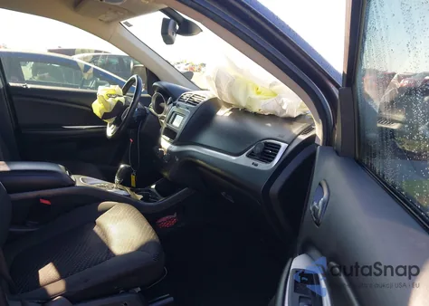 2018 Dodge Journey Se z USA, uszkodzony, nr VIN 3C4PDCAB2JT524632